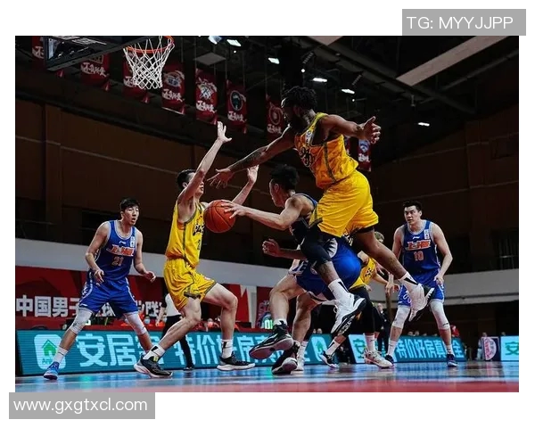 重磅专题探讨上海篮球队区域防守革新带来的战术变革与影响